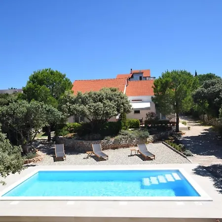 Fuer 5 Personen Ca 75 Qm In Mandre, Dalmatien Inseln Vor Zadar Apartment *
